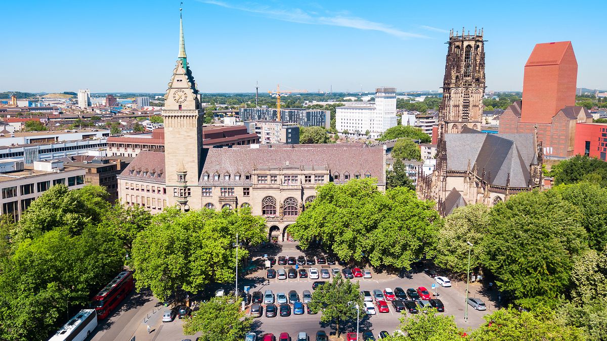 Burgplatz und Salvatorkirche, Duisburg